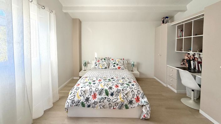 Image No.7-Propriété de 4 chambres à vendre à Saint-Raphael