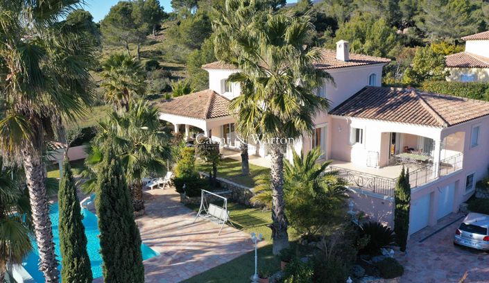 Image No.10-4 Bed House for sale