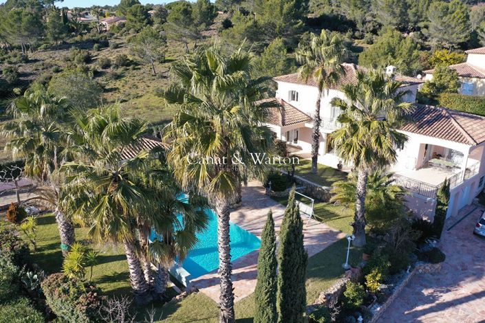 Image No.9-4 Bed House for sale