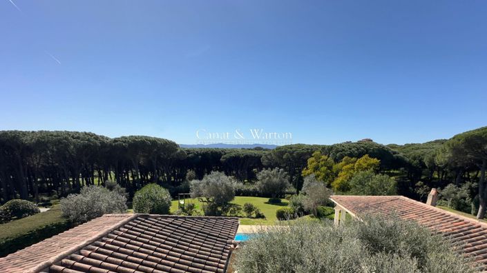 Image No.3-5 Bed Property for sale