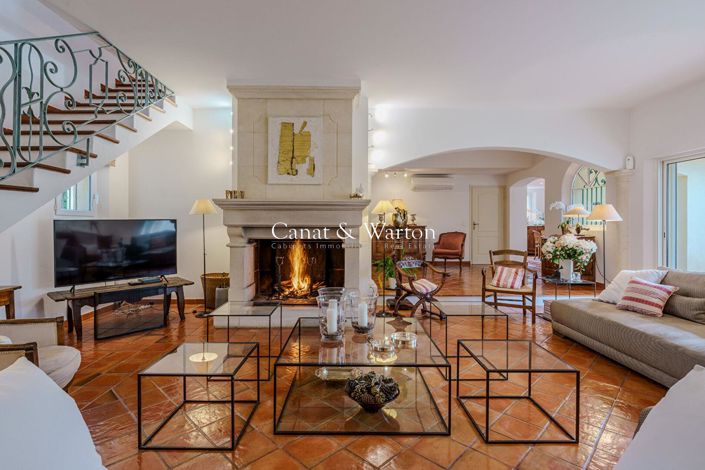 Image No.4-5 Bed Property for sale