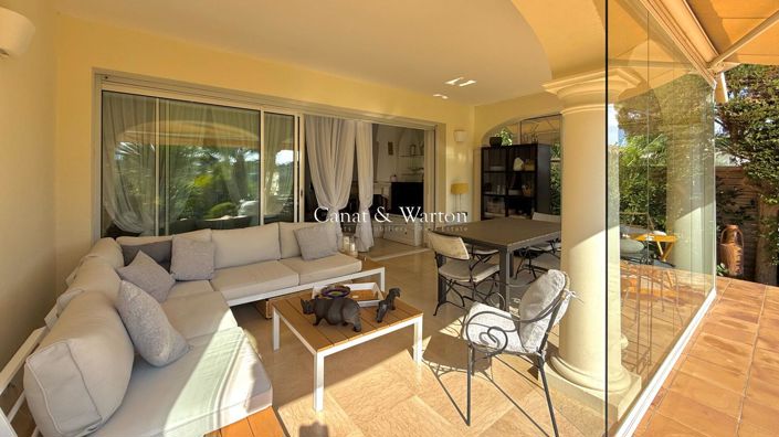 Image No.10-Propriété de 4 chambres à vendre à Saint-Raphael