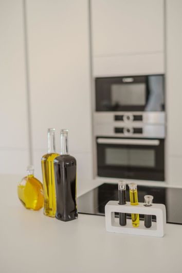 Image No.4-4 Bed Property for sale