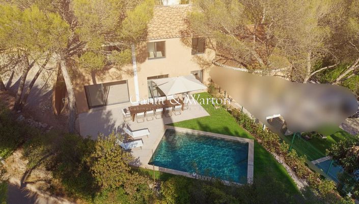 Image No.8-4 Bed House for sale