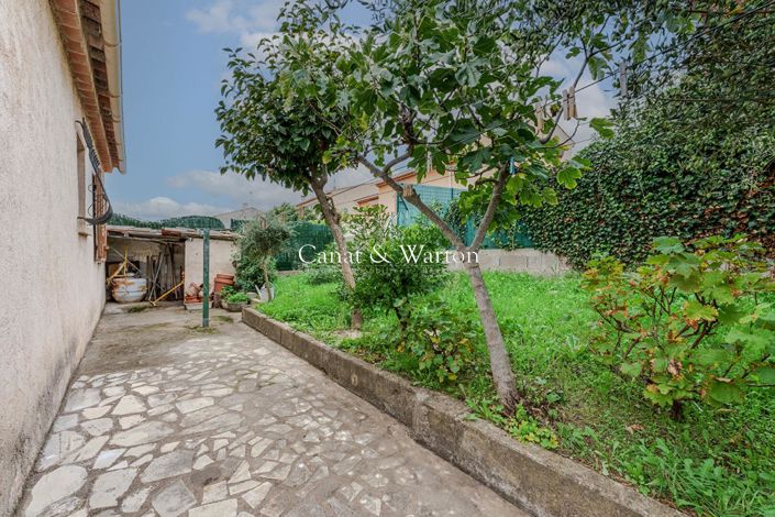 Image No.7-2 Bed House for sale