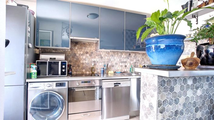 Image No.3-3 Bed Apartment for sale