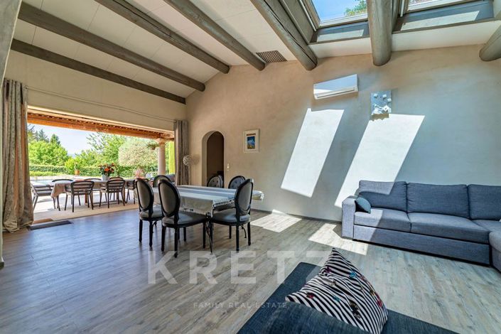 Image No.14-9 Bed House for sale