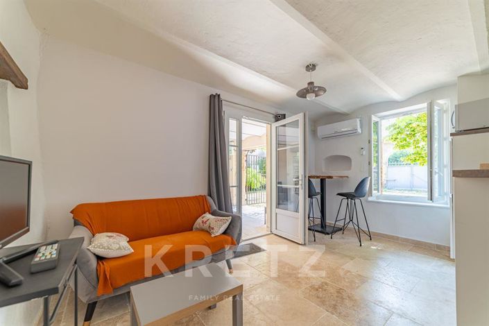 Image No.17-9 Bed House for sale