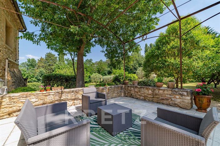 Image No.2-9 Bed House for sale