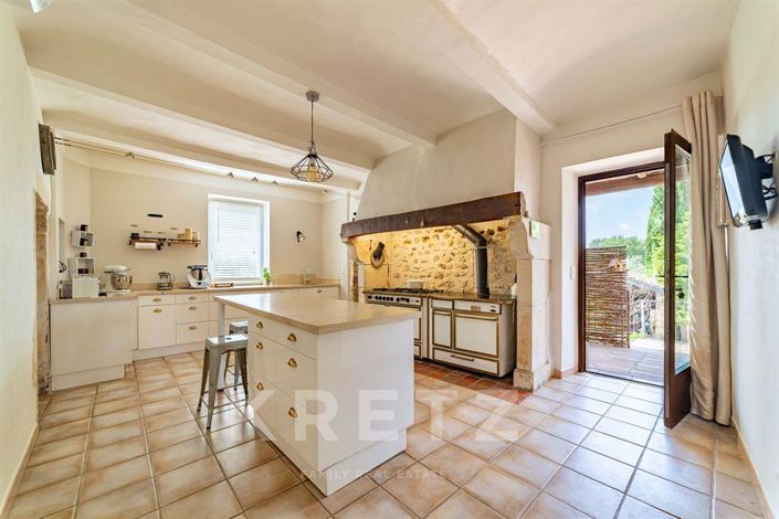 Image No.9-9 Bed House for sale