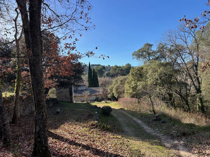 Image No.6-Propriété de 6 chambres à vendre à Ménerbes