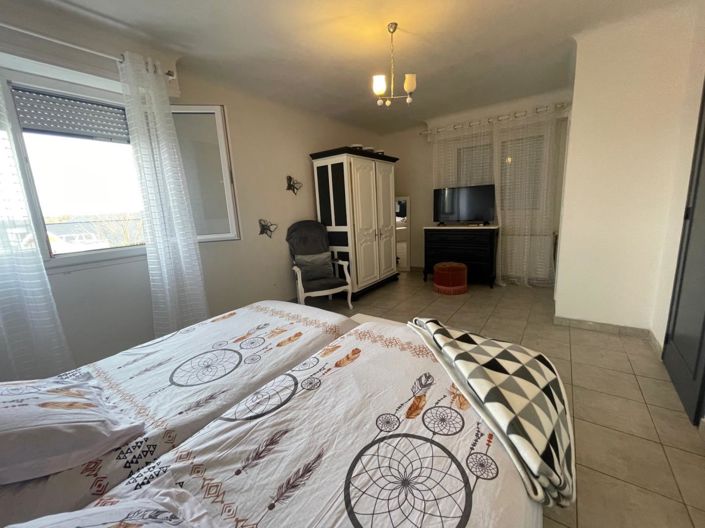 Image No.13-3 Bed House for sale