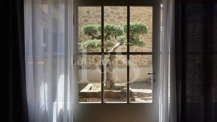 Image No.14-4 Bed House for sale