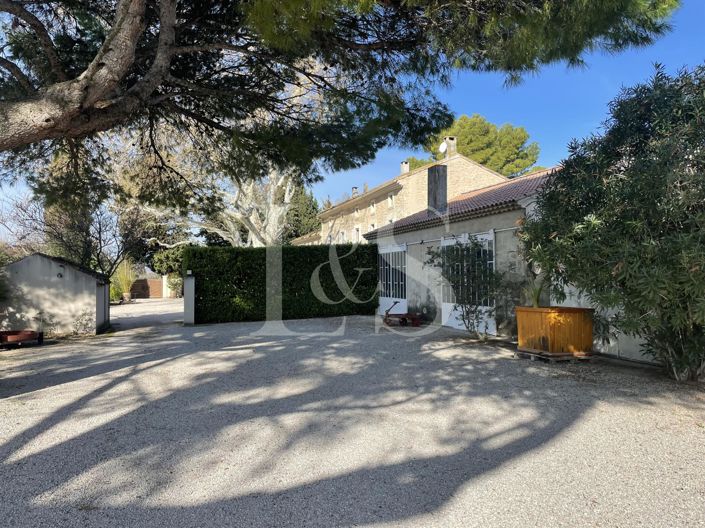 Image No.3-4 Bed House for sale