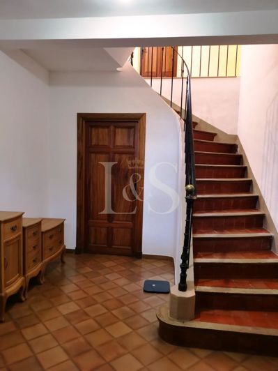 Image No.9-4 Bed House for sale