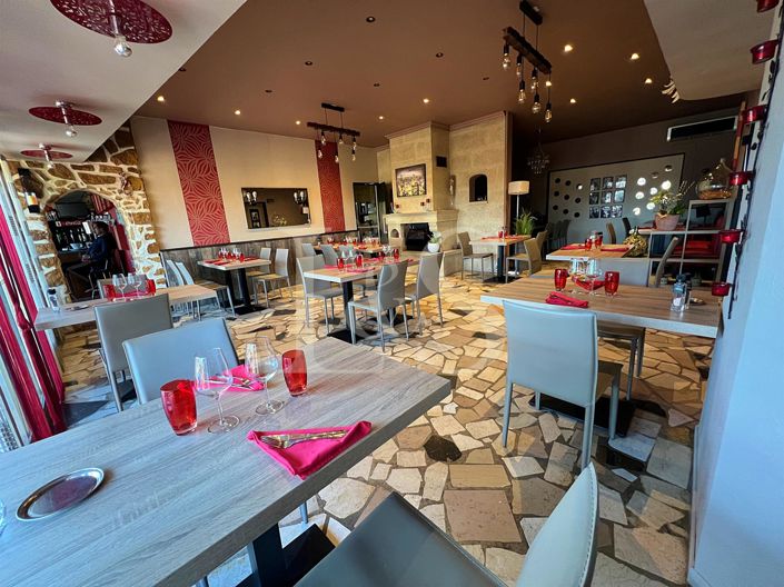 Image No.4-9 Bed House for sale