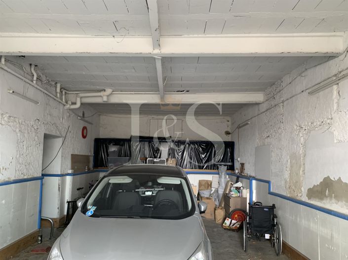 Image No.14-3 Bed House for sale