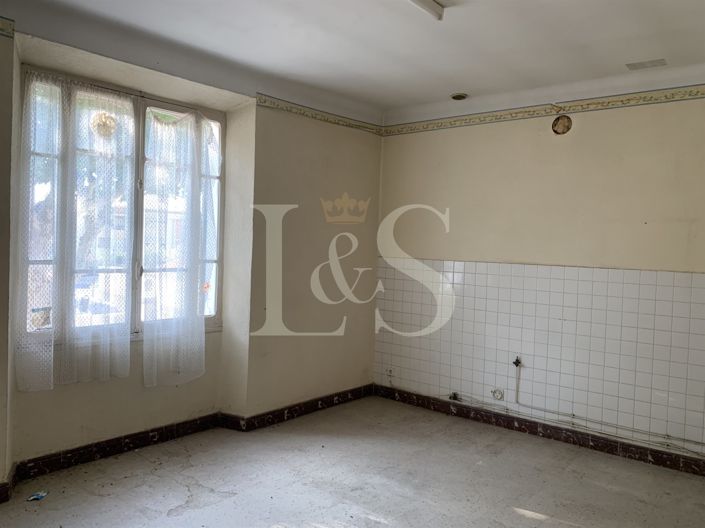 Image No.4-3 Bed House for sale