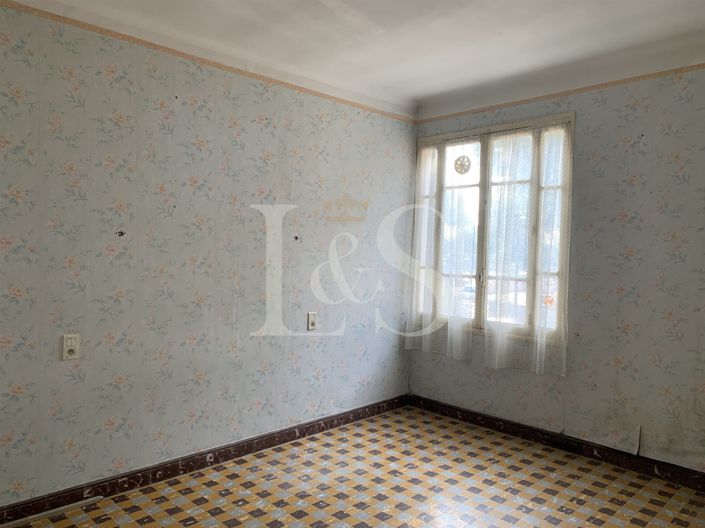 Image No.5-3 Bed House for sale