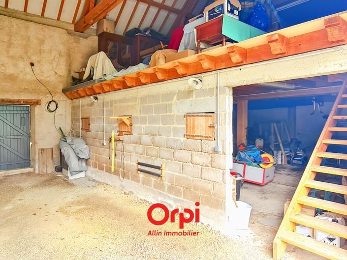 Image No.20-2 Bed House for sale