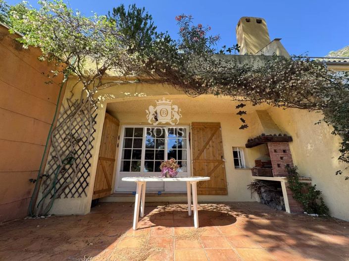 Image No.2-2 Bed House for sale