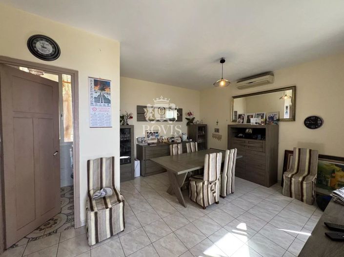 Image No.7-2 Bed House for sale