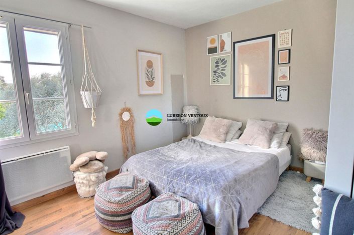 Image No.10-3 Bed House for sale