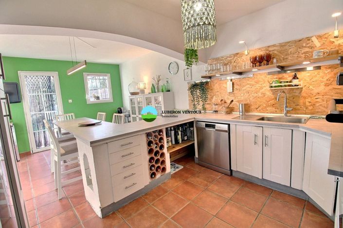 Image No.6-3 Bed House for sale