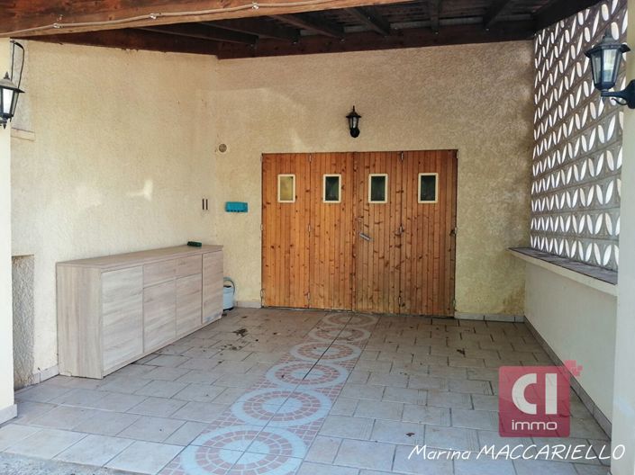 Image No.16-3 Bed House for sale