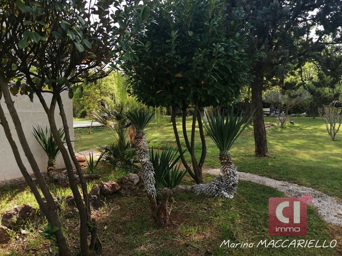 Image No.5-3 Bed House for sale