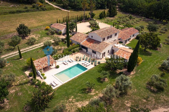 Image No.9-6 Bed House for sale