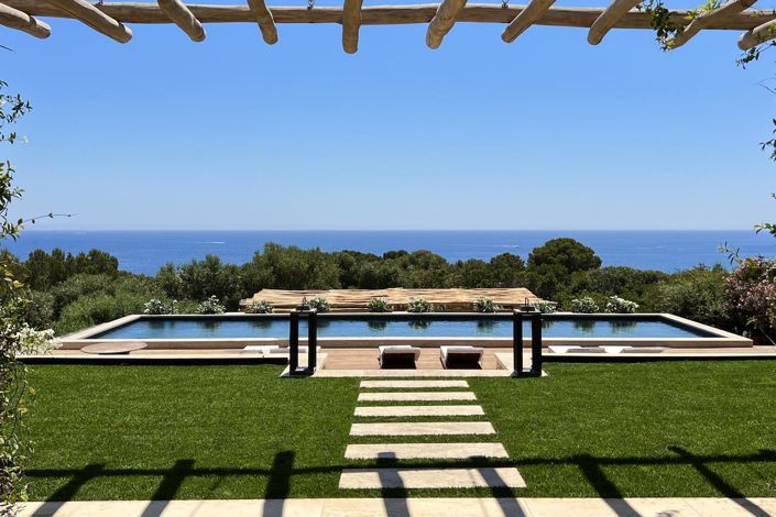 Image No.2-5 Bed House for sale