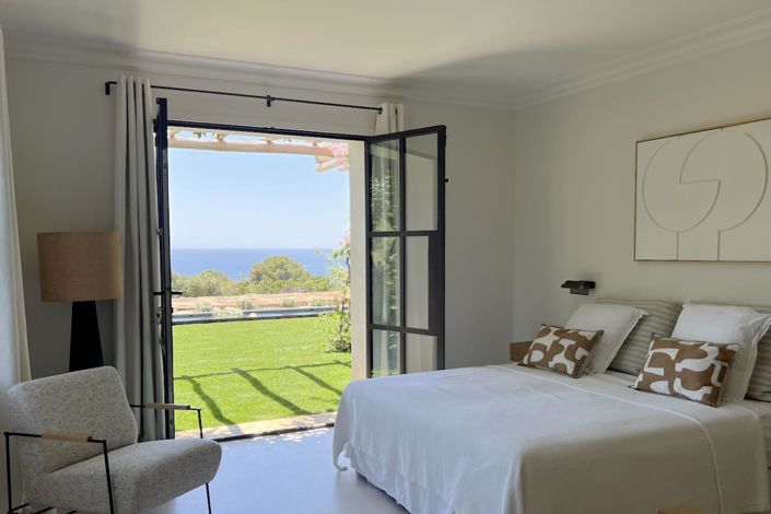 Image No.22-5 Bed House for sale