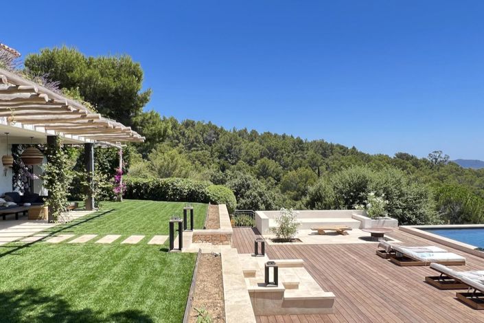 Image No.32-5 Bed House for sale