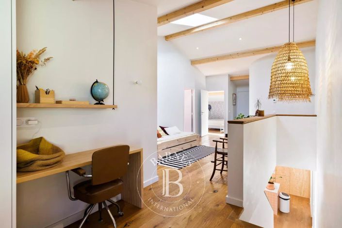 Image No.17-4 Bed House for sale