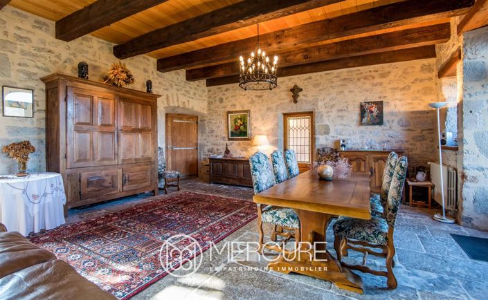 Image No.6-5 Bed House for sale