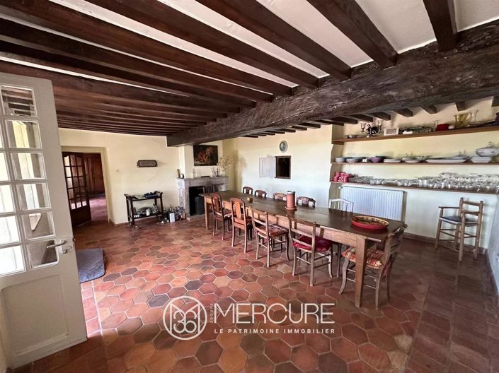 Image No.11-7 Bed House for sale