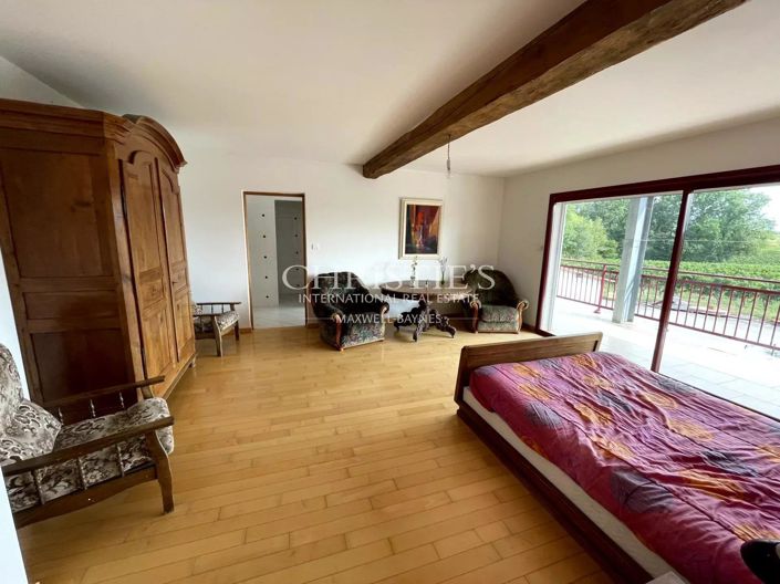 Image No.8-House for sale