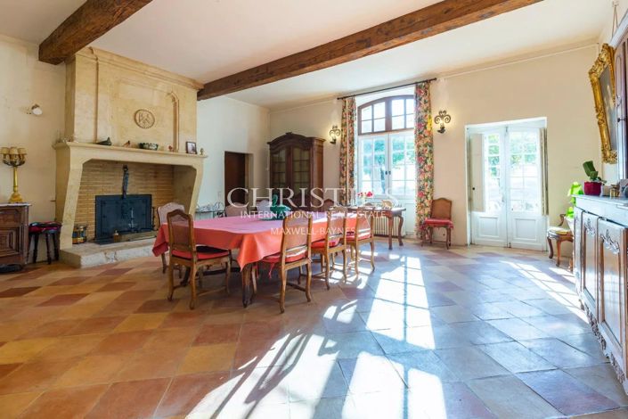 Image No.19-9 Bed House for sale