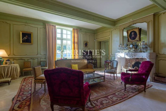 Image No.30-9 Bed House for sale