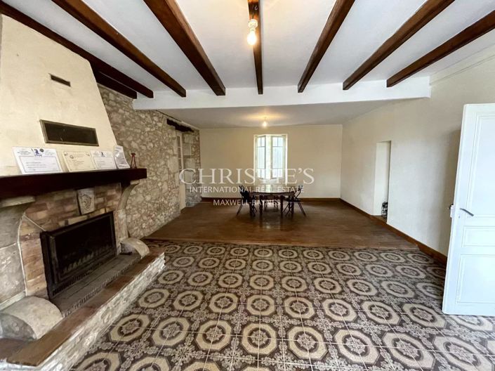 Image No.2-2 Bed House for sale