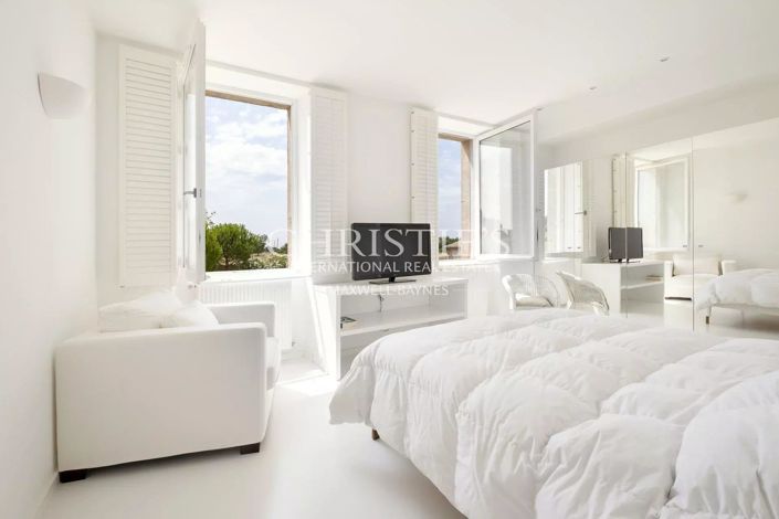 Image No.23-6 Bed House for sale