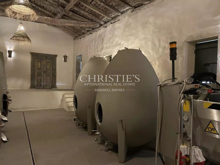 Image No.23-7 Bed House for sale