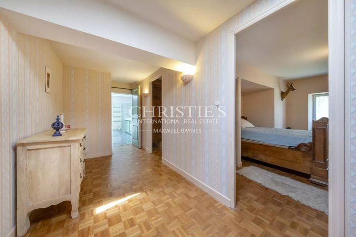 Image No.19-House for sale