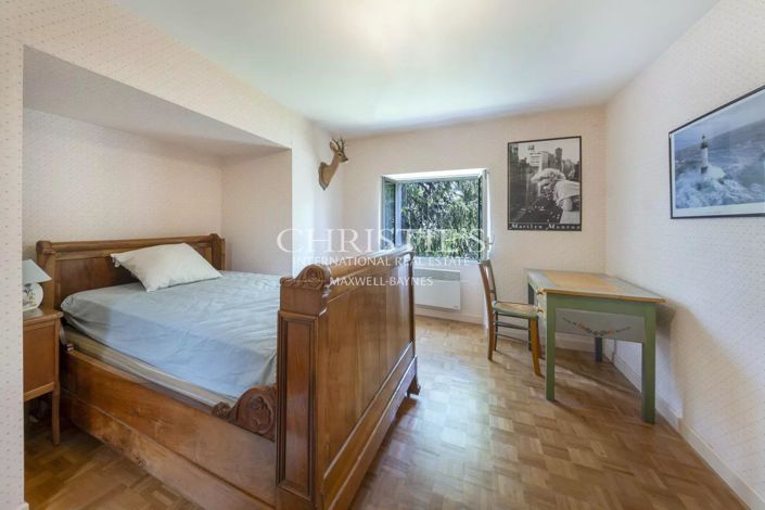 Image No.22-House for sale