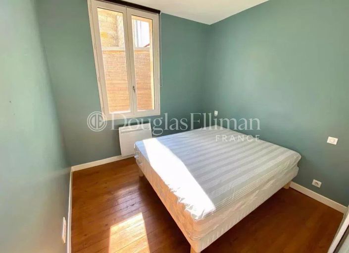 Image No.5-Appartement de 2 chambres à vendre à Bordeaux