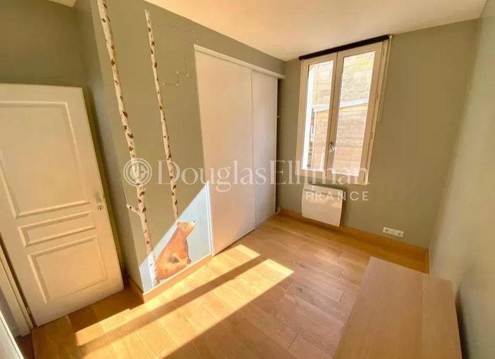 Image No.6-Appartement de 2 chambres à vendre à Bordeaux