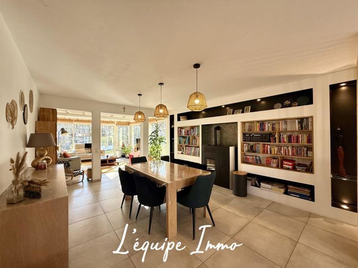 Image No.5-4 Bed House for sale