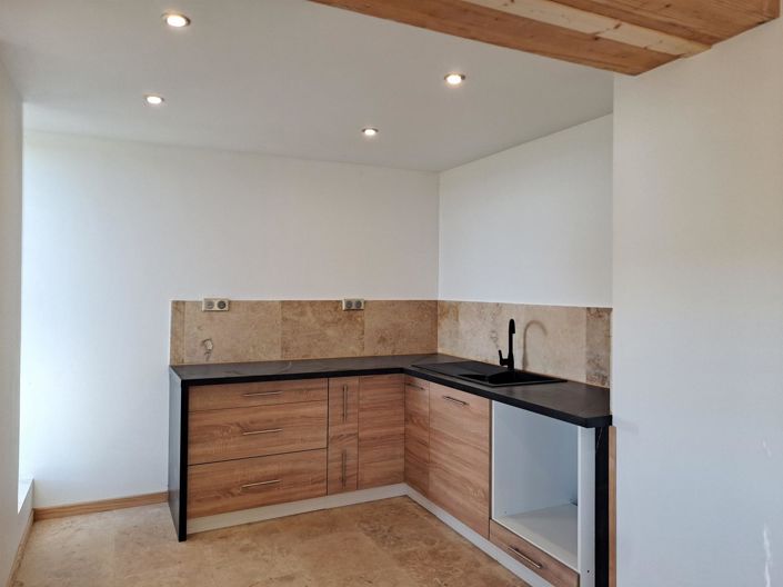 Image No.19-Propriété de 5 chambres à vendre à Condom