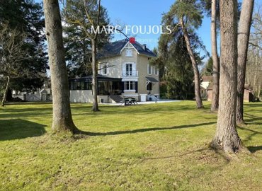 1 - Lamorlaye, House